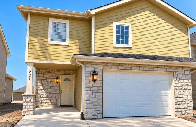 Make Yourself at Home – Spacious, Pet-Friendly Living with All the Essentials Gallery 1