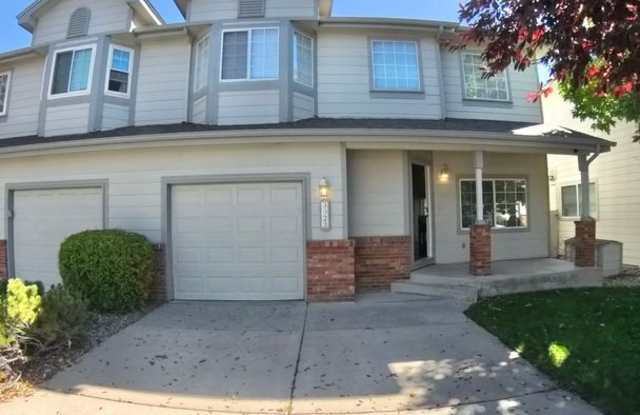 Leah Heights photos photos