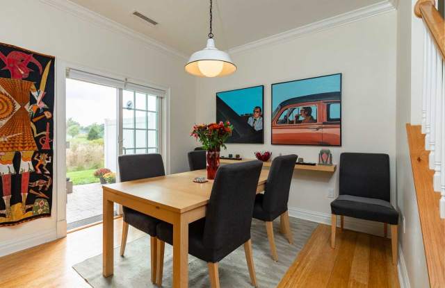 418 GARDENIA DR Gallery 4