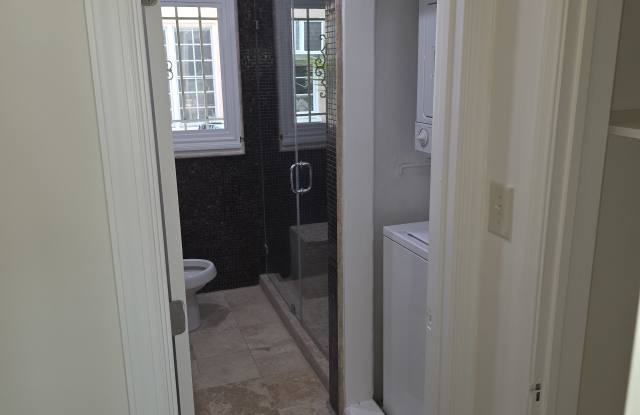 307 South Reeves Drive photos photos