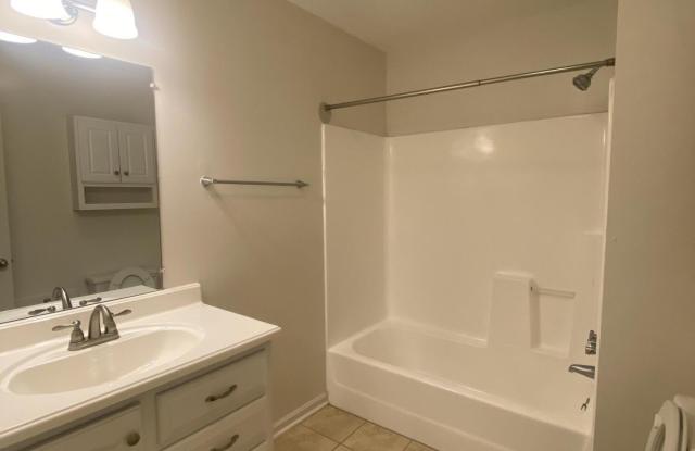 251 Cordell Circle Gallery 2
