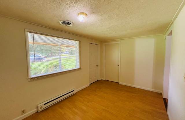 4 Bedroom 2.5 Bath House Gallery 4