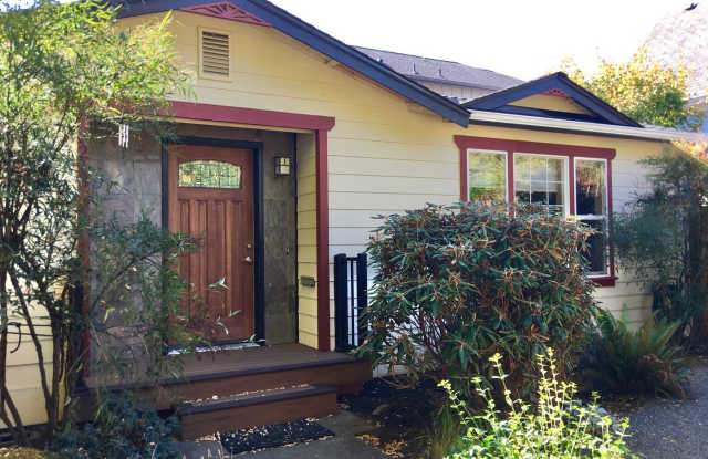 2213 NW 67th St - 2213 Northwest 67th Street, Seattle, WA 98117