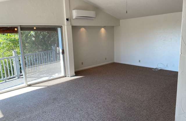 897 Cheltenham Drive Gallery 4