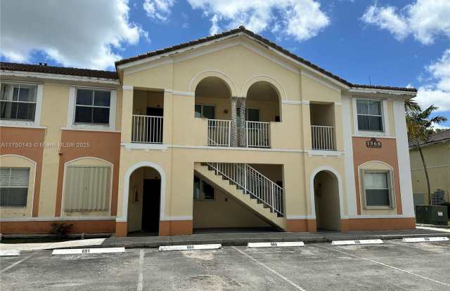 1568 Southeast 26th Street - 1568 Southeast 26th Street, Homestead, FL 33035