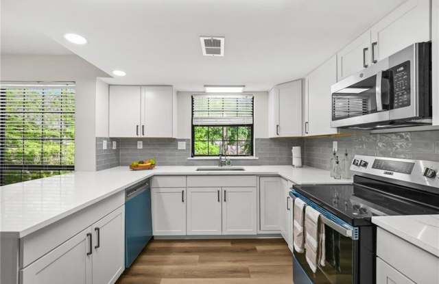 3038 Steeplechase Gallery 3