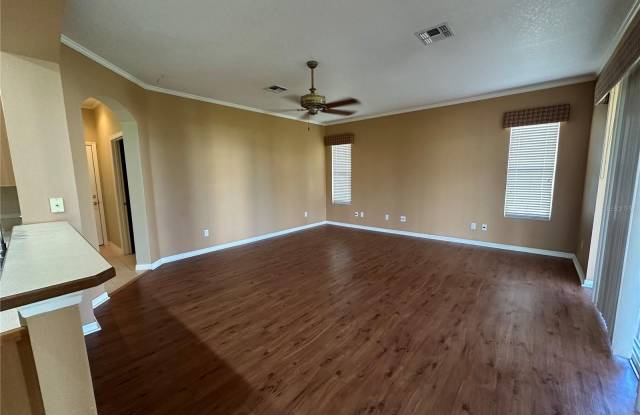 2641 MAGGIORE Circle Gallery 3