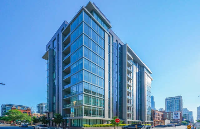 360 W Erie Street photos photos