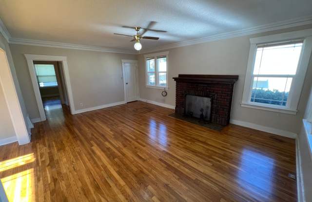 Lovely 2 Bed House in West Central Spokane! photos photos Lovely 2 Bed House in West Central Spokane! photos photos