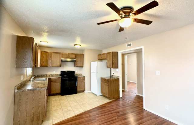 Three Bed/ 2 Bath House photos photos