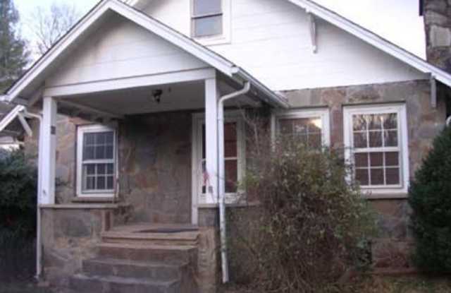 Nice 4 Bedroom Two Story Rock House near Lowes in Sylva available for year long lease beginning 8/11/25 - 65 Crestview Heights, Jackson County, NC 28779 Nice 4 Bedroom Two Story Rock House near Lowes in Sylva available for year long lease beginning 8/11/25 - 65 Crestview Heights, Jackson County, NC 28779
