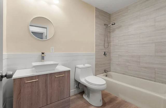 8 Lafayette Park Apt 9 photos photos
