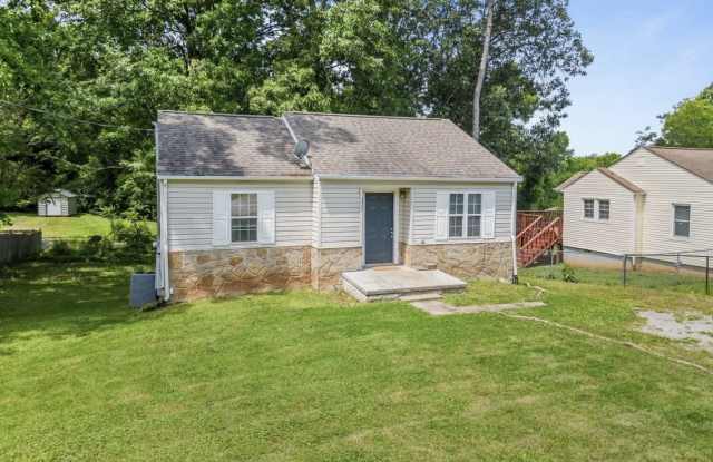 2917 Woodmont Road Northeast photos photos