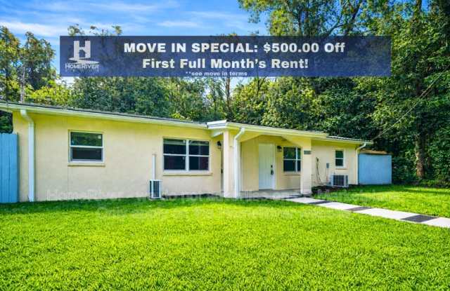 5757 Antoinette Ln - 5757 Antoinette Lane, Jacksonville, FL 32244