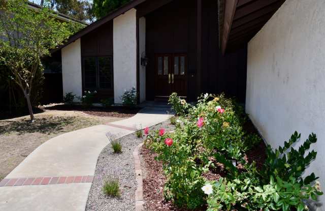 10575 Canyon Lake Drive Gallery 2