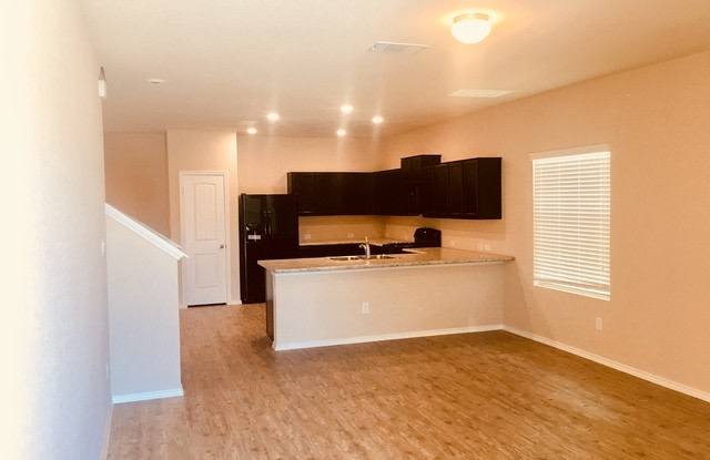 8435 Terlingua Cove Gallery 2