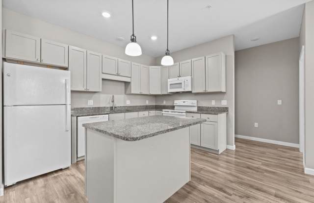 31 Cottonwood Dr photos photos
