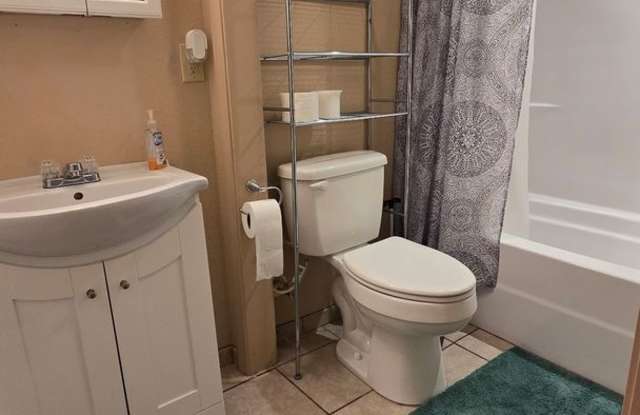 ***1 Bedroom 1 Bathroom furnished basement apartment*** Gallery 3