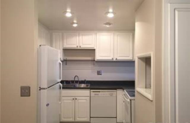 3054 Associated Road Gallery 2