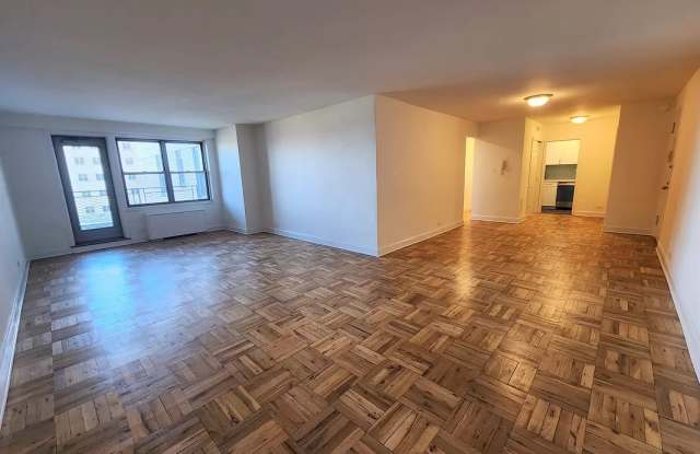 12510 Queens Blvd # 60 photos photos