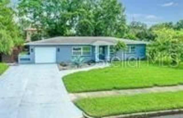 439 CAPRI WAY NE photos photos