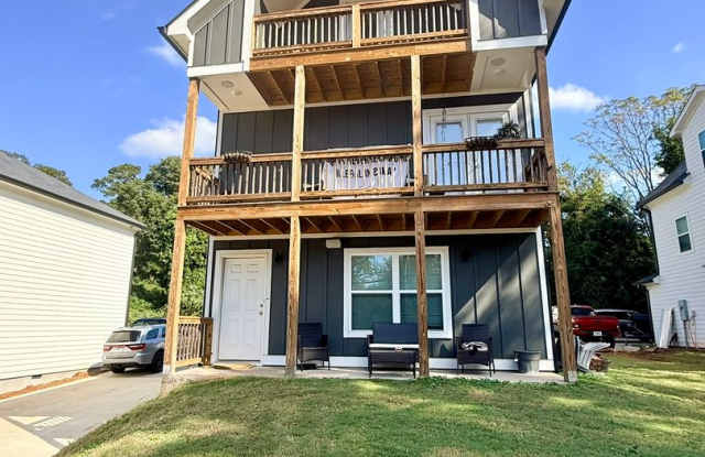 4 BR/ 4 BA Home Located on MLK - 958 Doctor Martin Luther King Junior Parkway, Athens, GA 30601