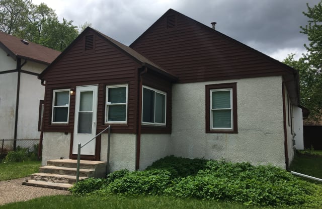 3955 Girard Ave N - 3955 Girard Avenue North, Minneapolis, MN 55412