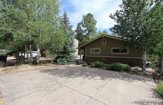 Spacious 3BR home Near NAU | New Carpet + Parking for 3 Vehicles photos photos Spacious 3BR home Near NAU | New Carpet + Parking for 3 Vehicles photos photos