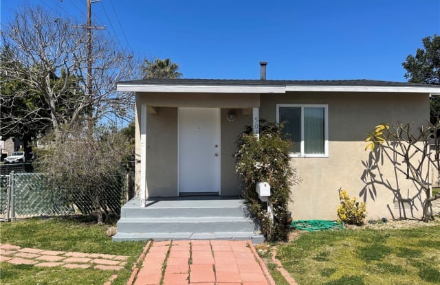 503 Juliet Street - 503 Joliet Avenue, Huntington Beach, CA 92648