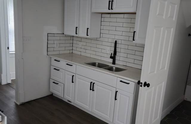 2641 North 39th Street - 2 photos photos