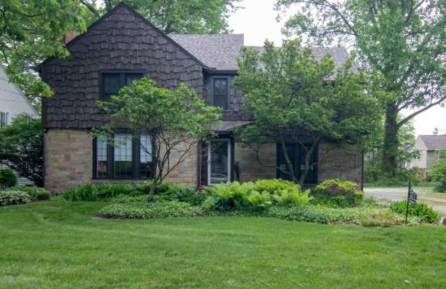 617 Merriman Road - 617 Merriman Road, Akron, OH 44303
