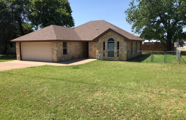 6630 Blue Water Circle - 6630 Blue Water Ct, Hood County, TX 76049