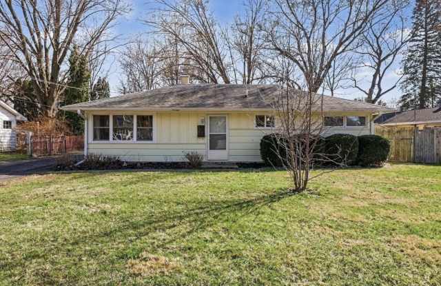 133 West Hughes Street photos photos