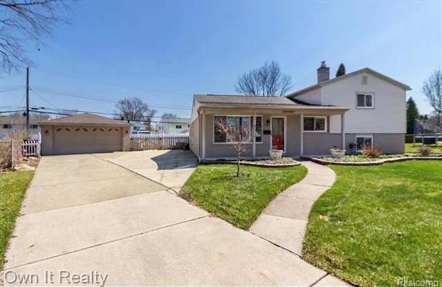 33112 Lynx Street photos photos