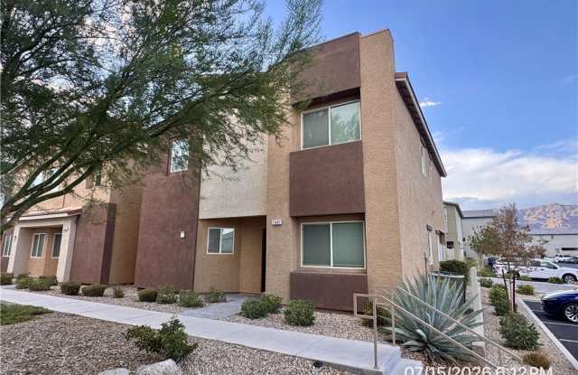 7461 Opal Star Street photos photos