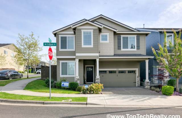 Beautiful North Bethany 5 BD 2.5 BA Corner Home W/Beautiful Views and A+ Schools! photos photos