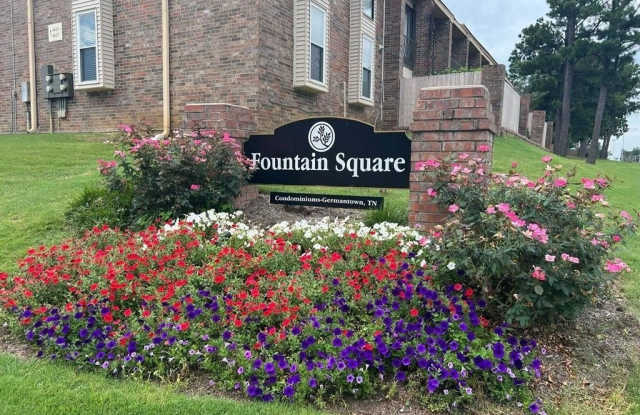 1855 W POPLAR WOODS - 1855 Poplar Woods Circle West, Germantown, TN 38138