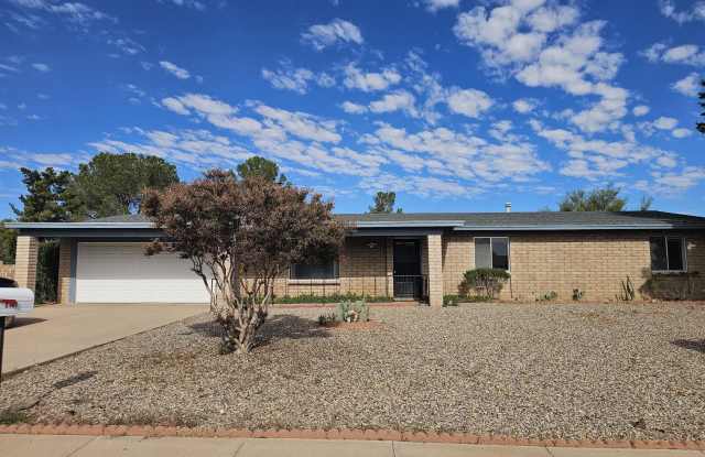 2131 E Foothills Drive - 2131 East Foothills Drive, Sierra Vista, AZ 85635