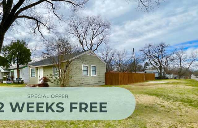 Cozy  Modern 2-Bedroom Home for Lease! - 2781 Moffatt Avenue, Dallas, TX 75216