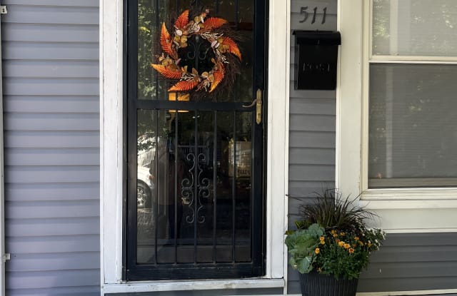 511 East Beck Street - 511 East Beck Street, Columbus, OH 43206