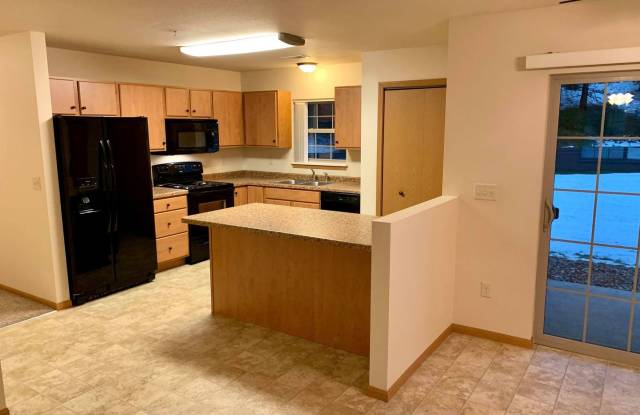 River Trail Estates - Half Off Security Deposit !! photos photos