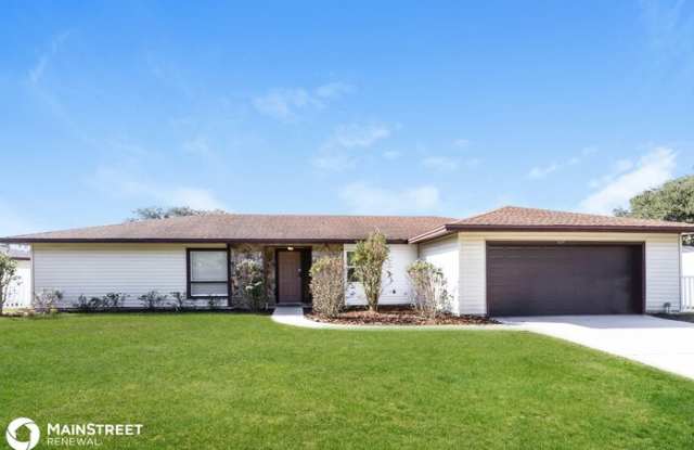 609 Willow Run - 609 Willow Run, Lakeland Highlands, FL 33813