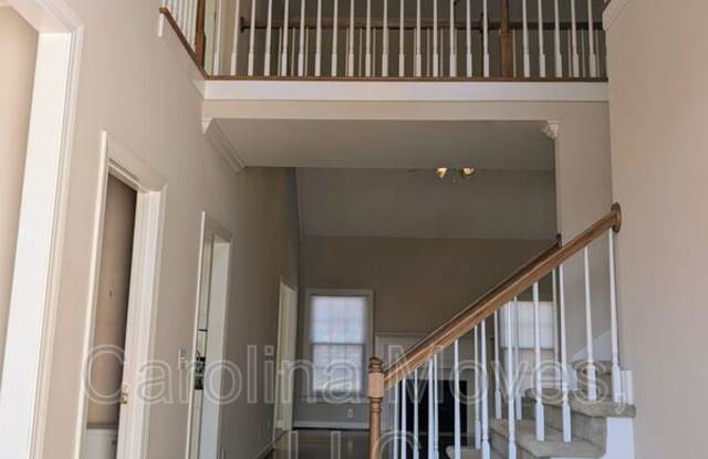 33 Meadow Springs Lane Gallery 2