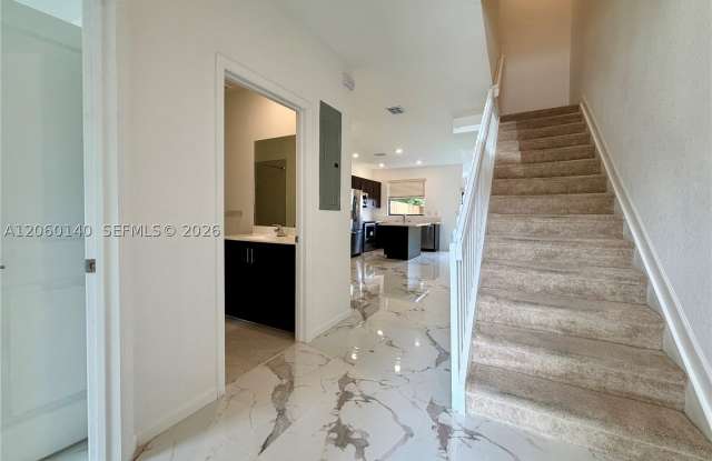 18110 SW 148th Rd Gallery 2