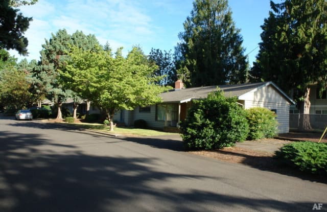402-452 Janet Court North - 402 Janet Ct N, Keizer, OR 97303