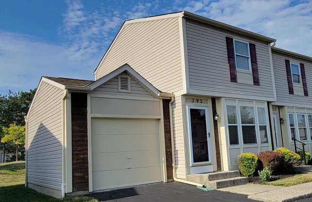 792 Ficus Drive Gallery 2