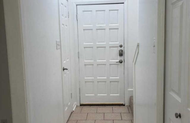 1128  Hollow Creek DR Gallery 4