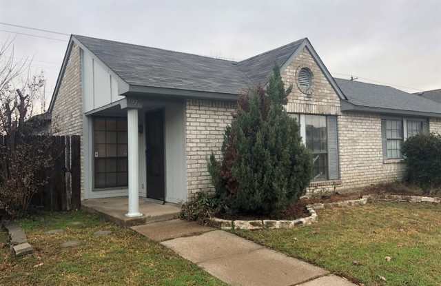 6076 Dooley Drive - 6076 Dooley Drive, The Colony, TX 75056