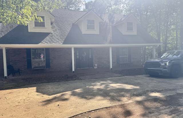 1350 Ridgeview Road Gallery 1