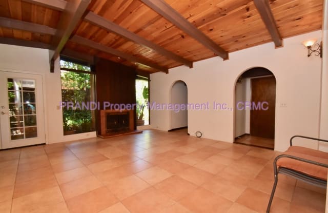 553 Woodbine Dr - 553 Woodbine Drive, San Rafael, CA 94903